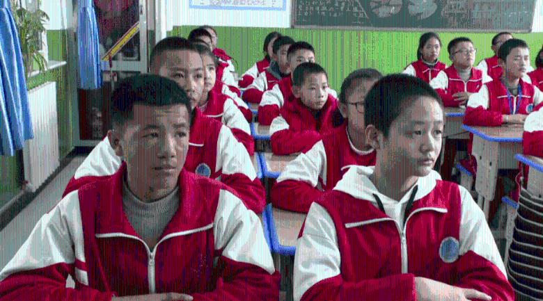 轩逸电驱版e-power倒车影像是全方位的吗？游戏画面